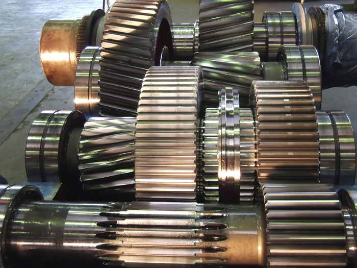 Viele Zahnräder in einem Getriebe